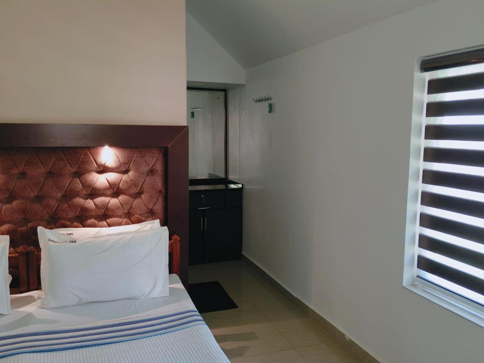 SAVITHRI INN Cottages Varkala Exteriör bild